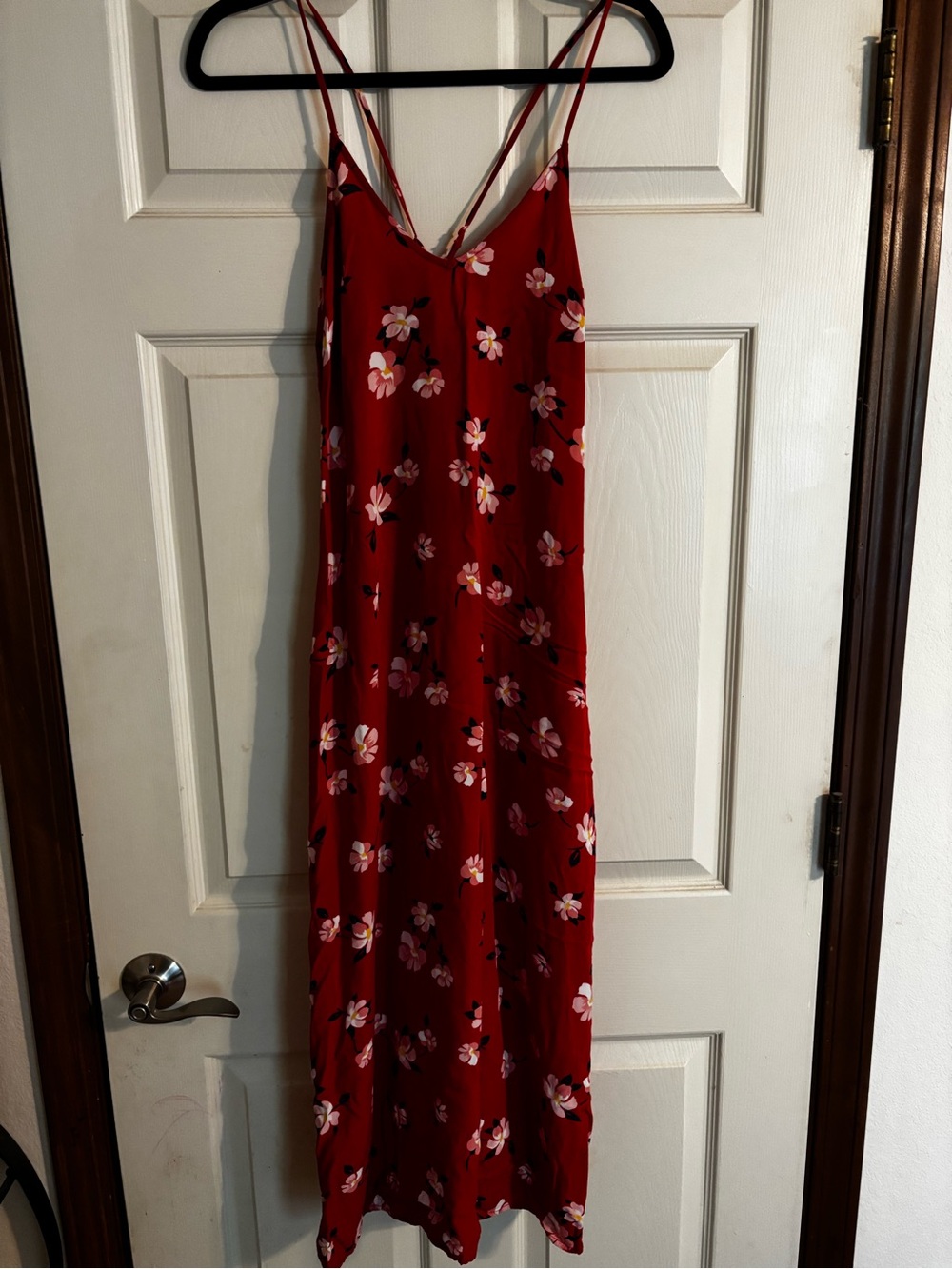 Old Navy Red Floral Maxi Dress Size S V Neck Criss Cross Back